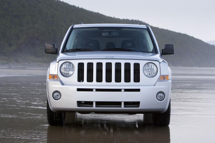  Jeep Patriot 2007 года  (фото 19 из 134)